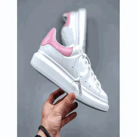 Alexander McQueen Sneakers(30 style)