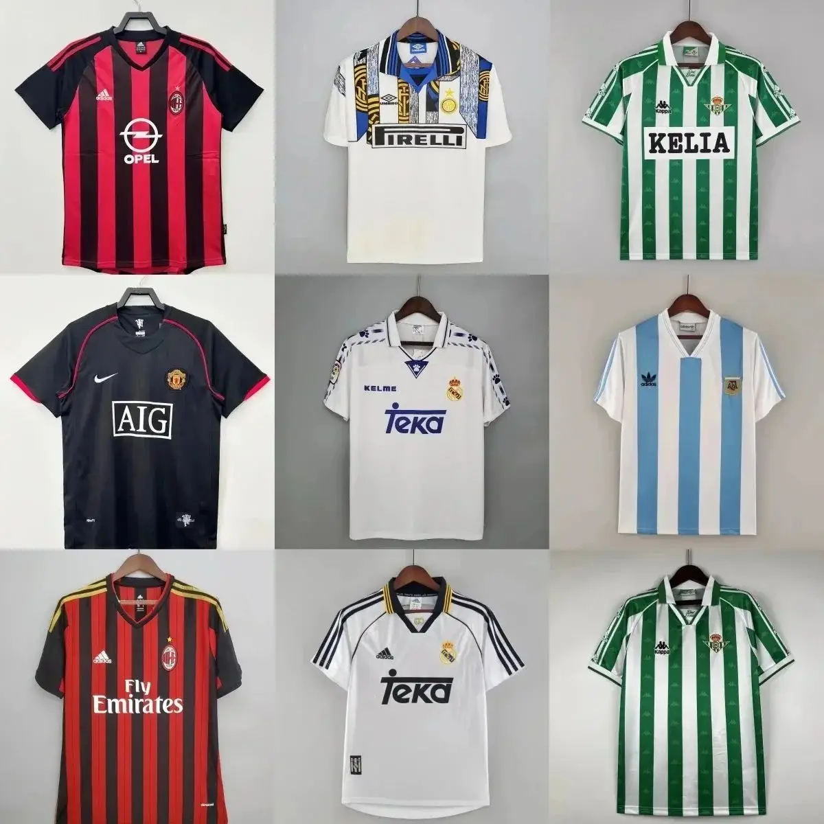 Football T-shirt(40 CP)