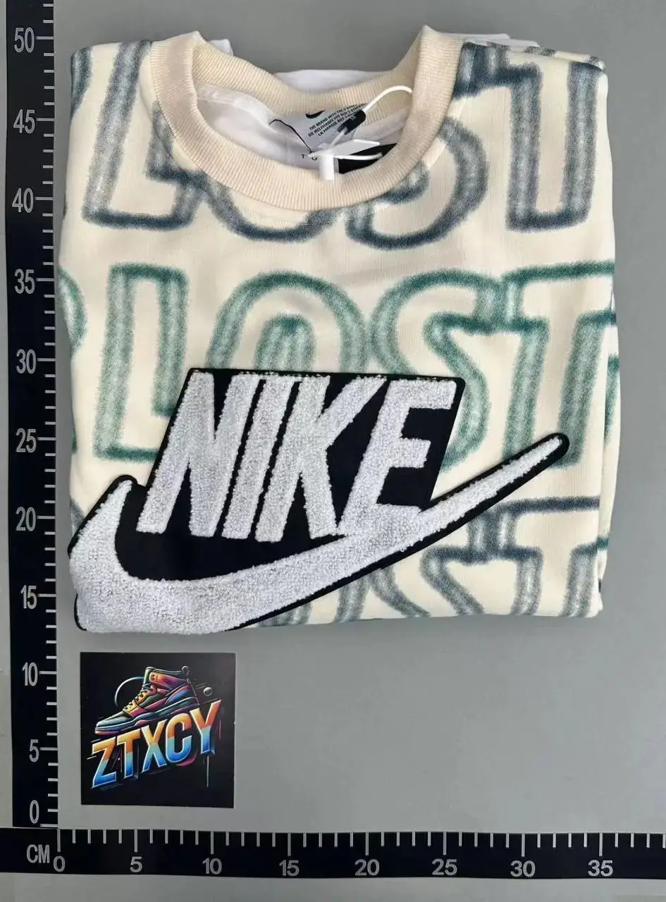 Nike Lost T-Shirt