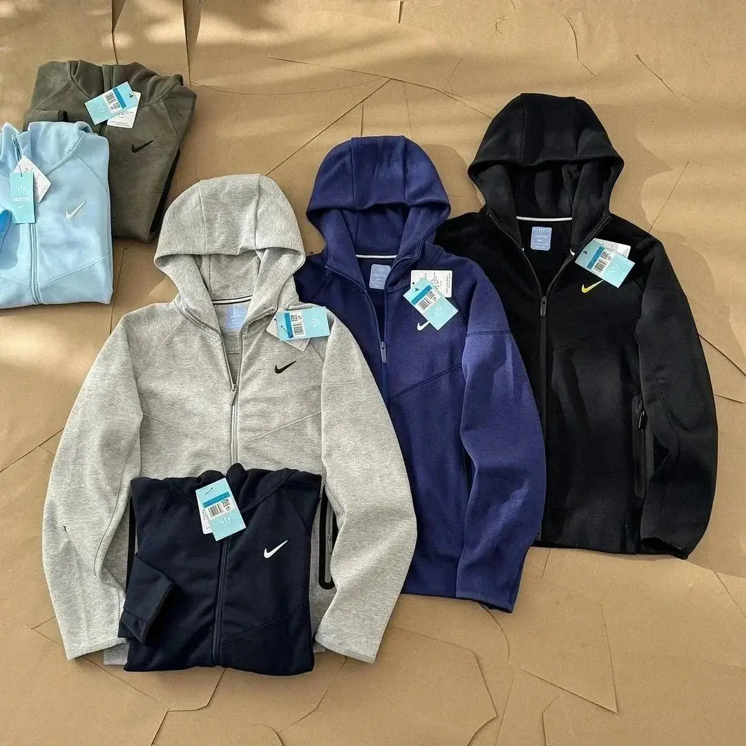 NIKE Suit