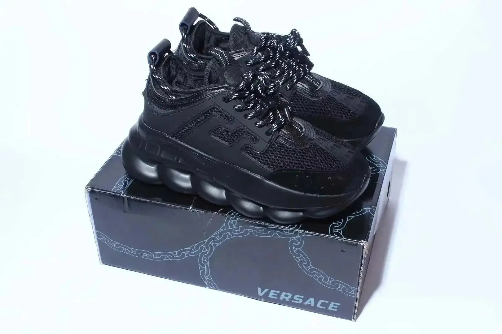 VERSAC CHAIN REACTION