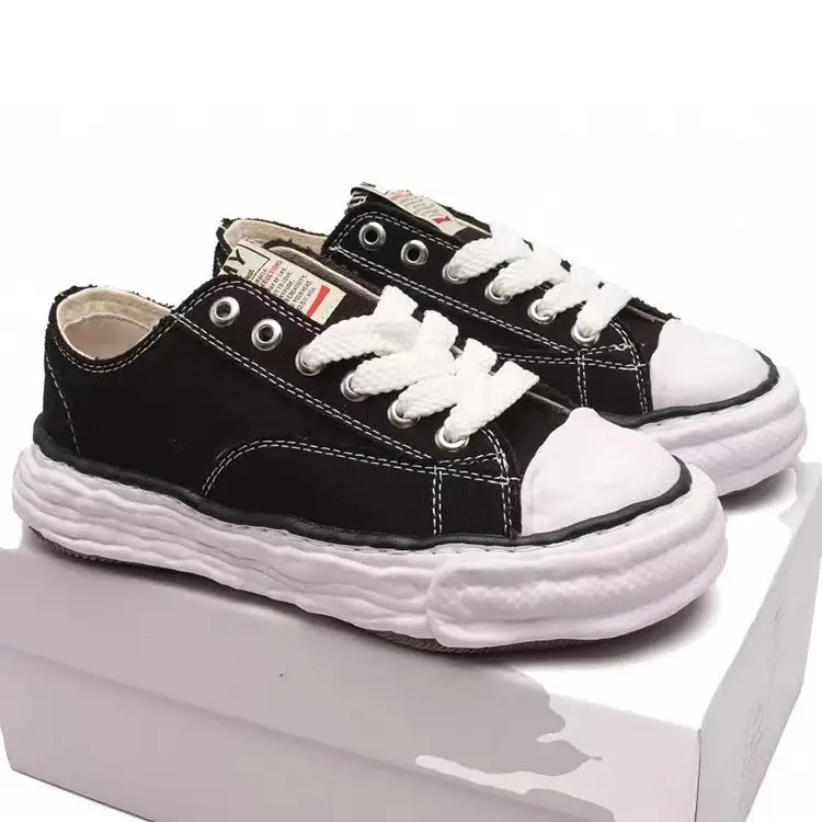 Maison Mihara Yasuhiro (4 styles)
