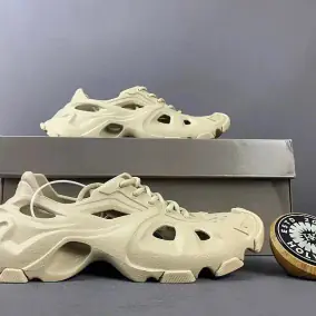 Balenciaga HD