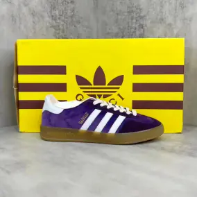 Low-Top Sneakers - 15 Colors