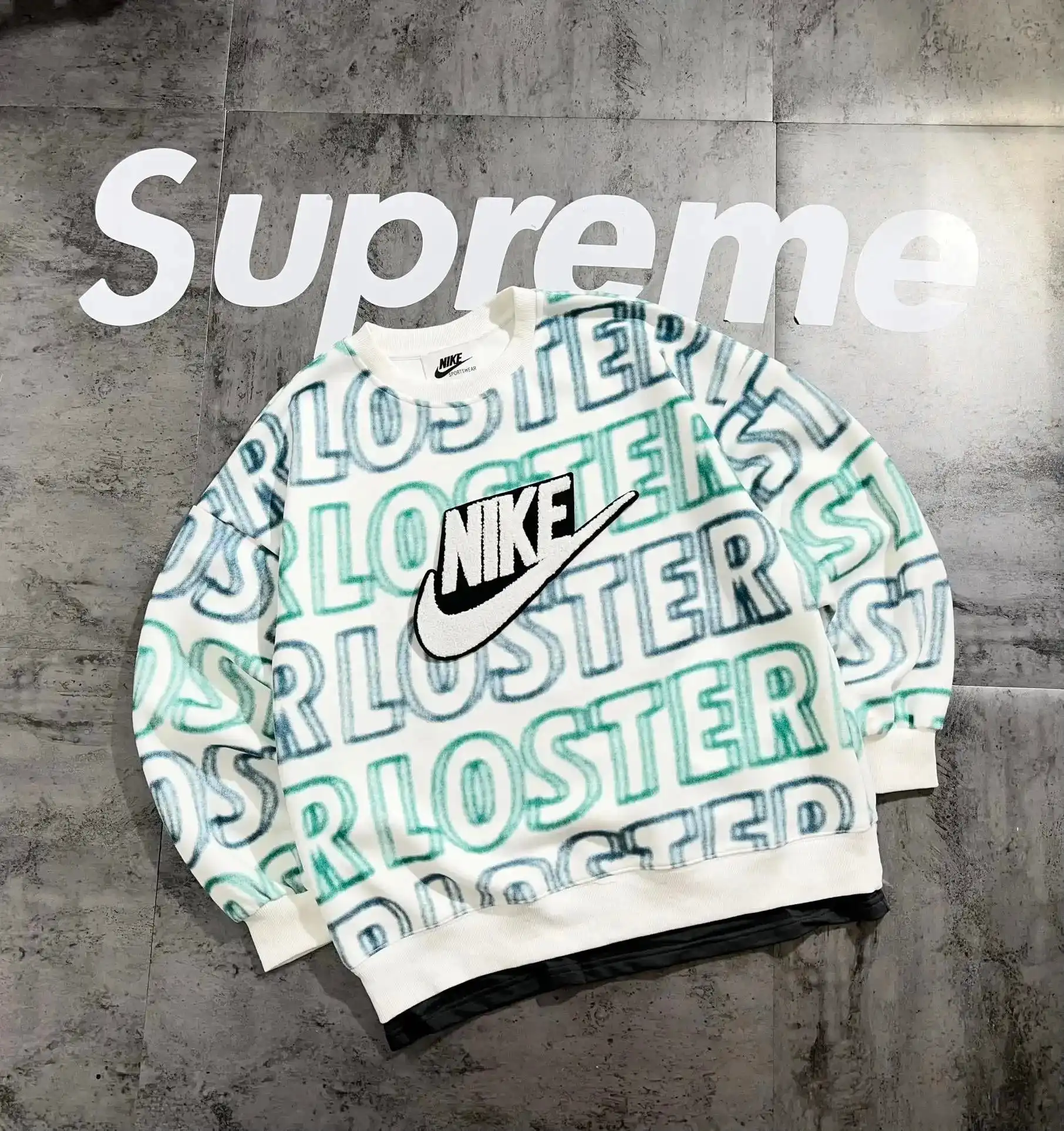 Nike Loster Sweater