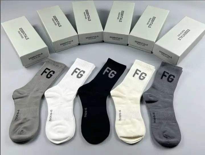 Fear of God ESSENTIALS Socks - 25 Styles