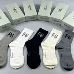 Fear of God ESSENTIALS Socks - 25 Styles