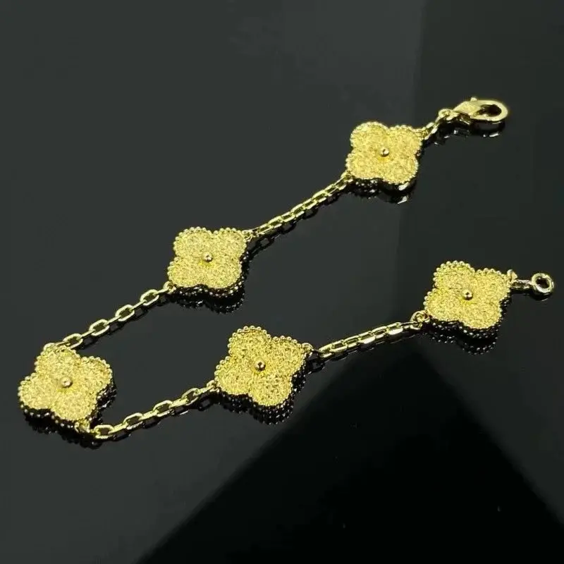 Van Cleef & Arpels Alhambra Bracelet [40 styles]