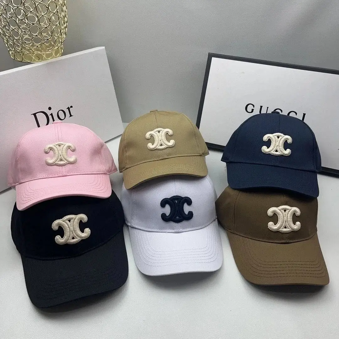 Celine hat