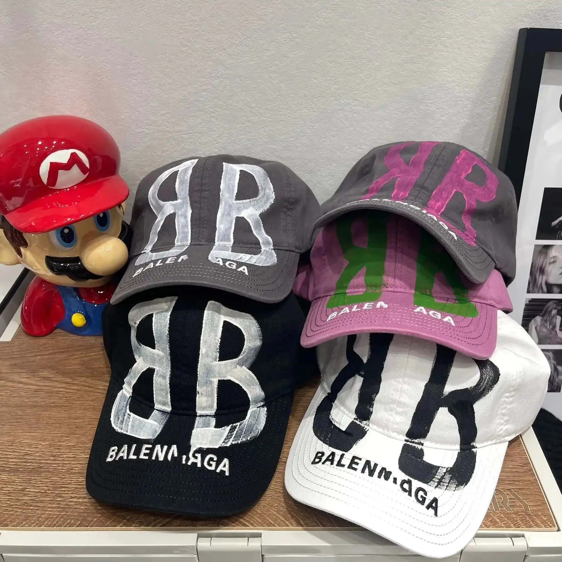 Balenciaga BB Cap - 5 Styles
