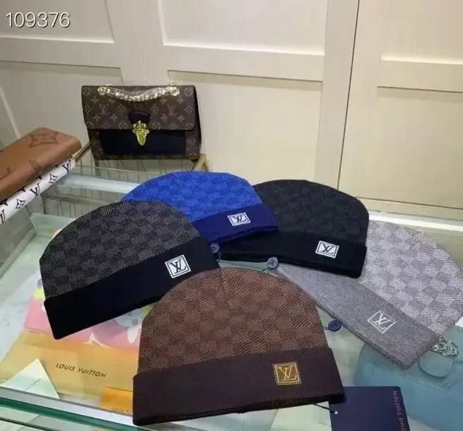LV Beanie & Scarf Set (20+ Styles)