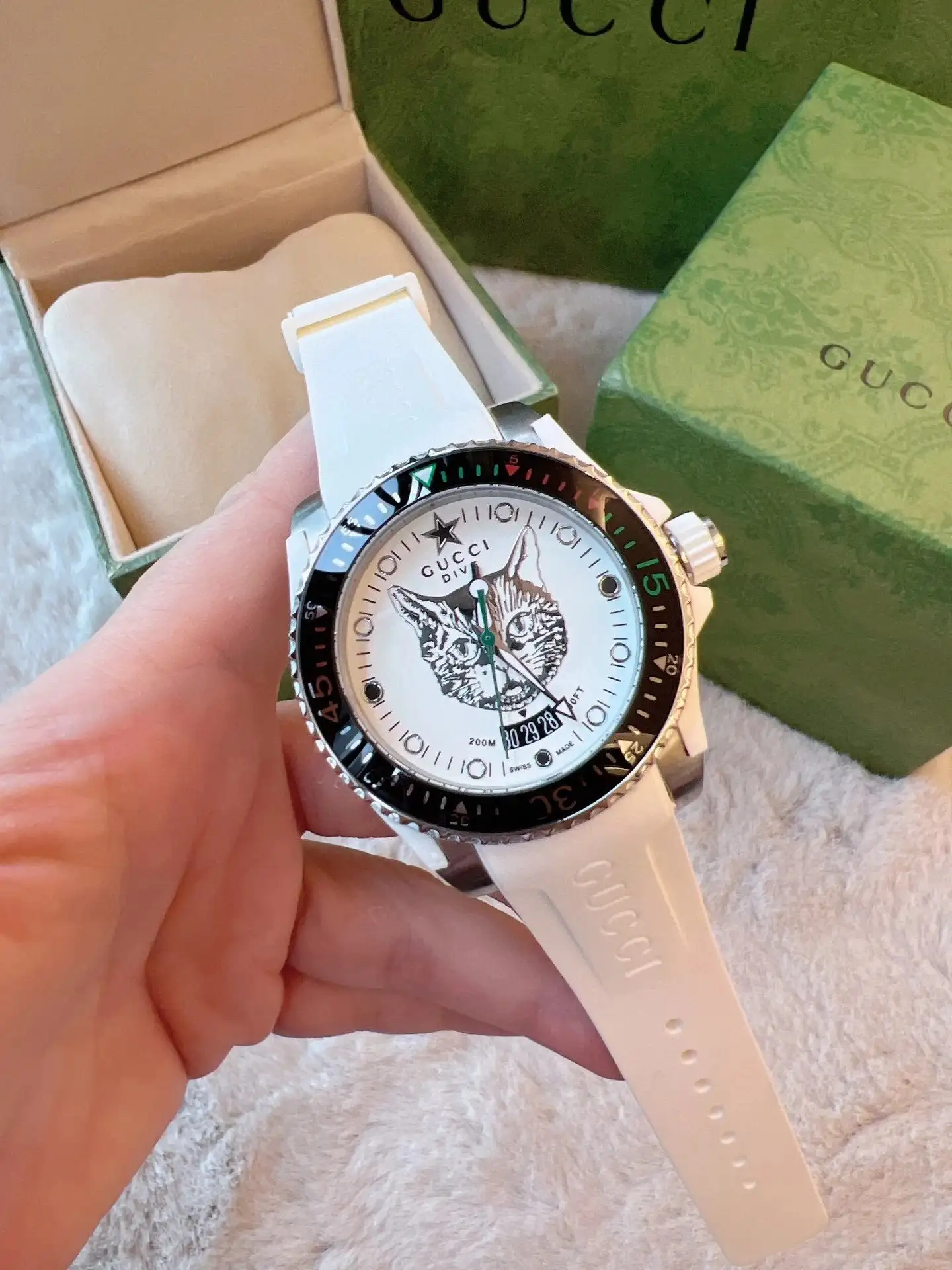 watch image