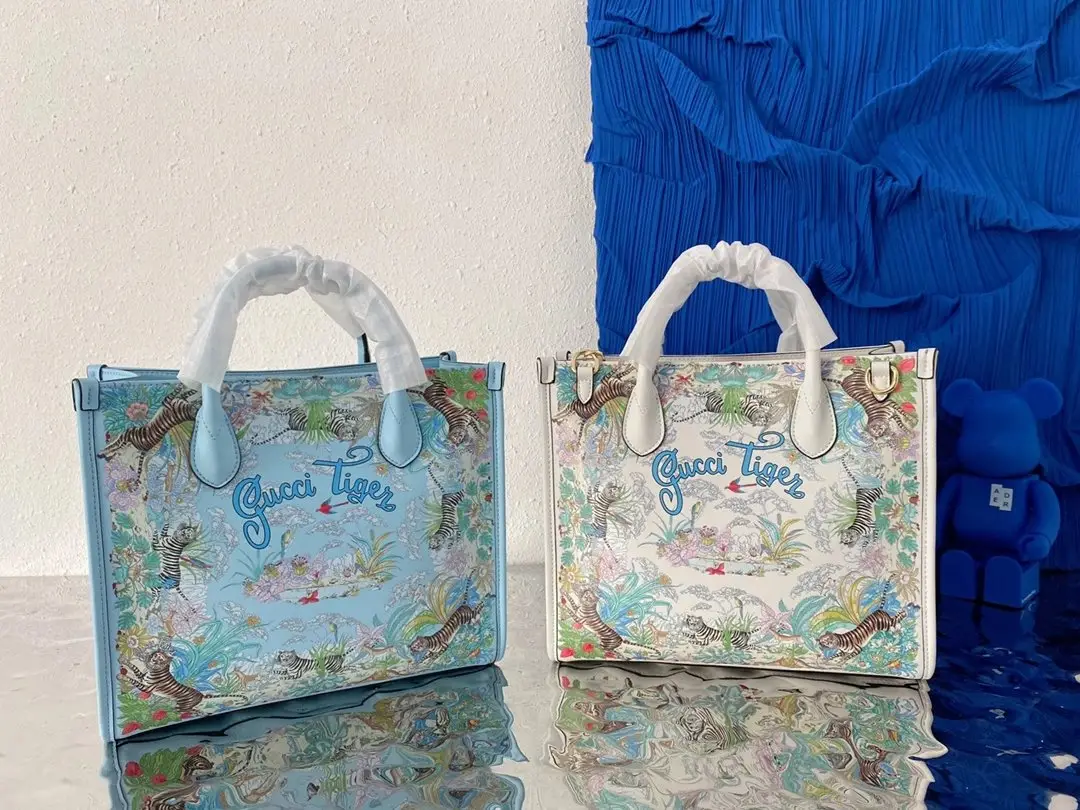 Gucci Handbags