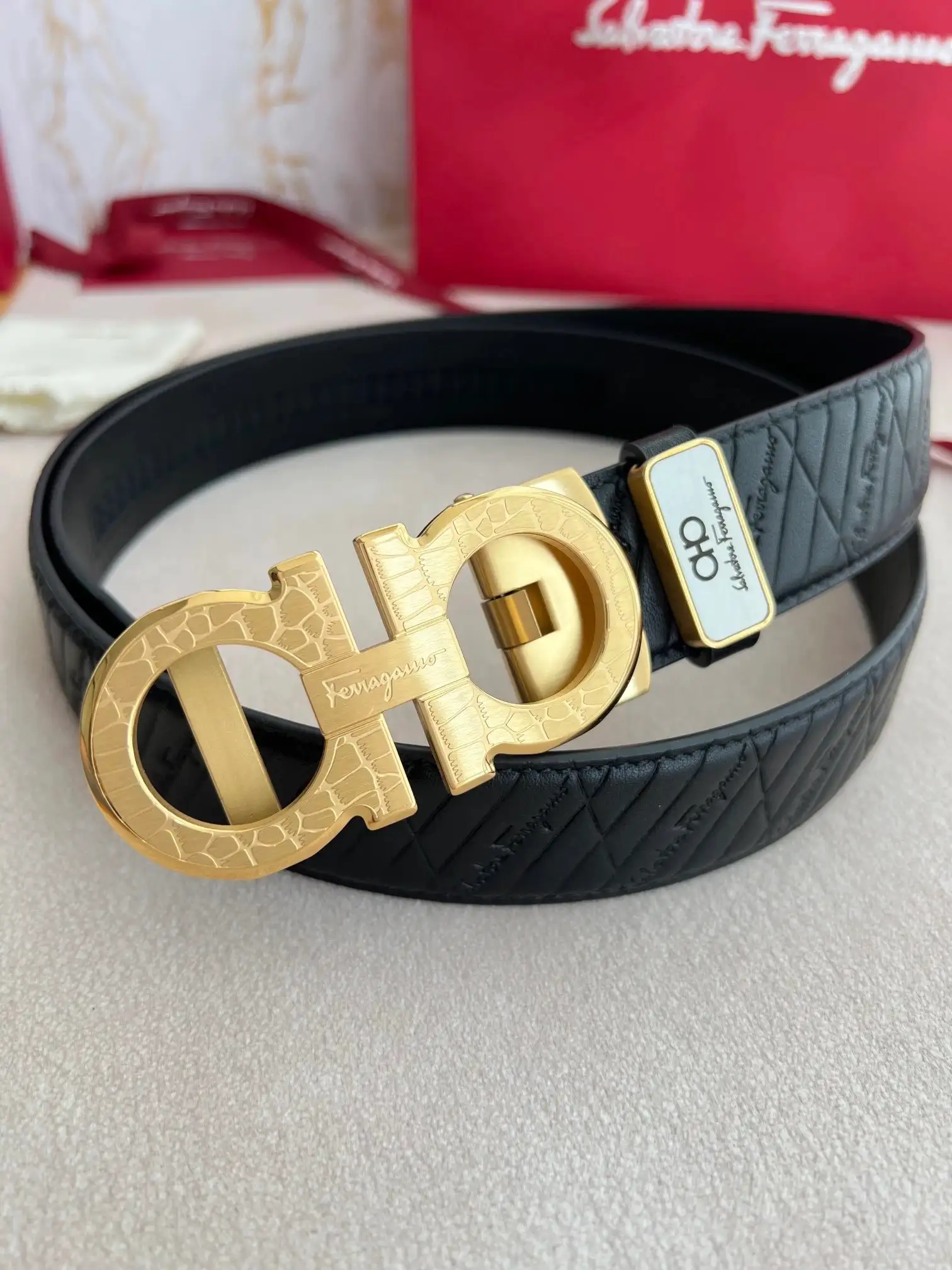 Salvatore Ferragamo Leather Belt [10 styles]