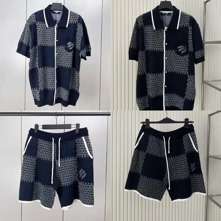 T-Shirt (4 Styles)