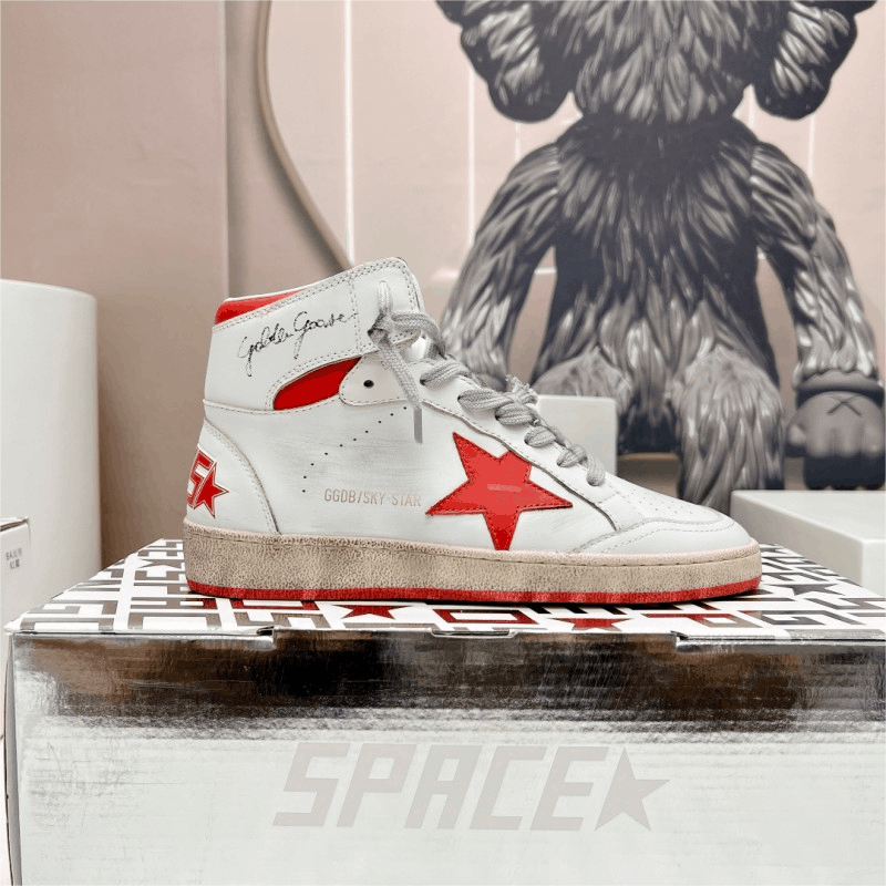 Golden Goose Deluxe Sneakers