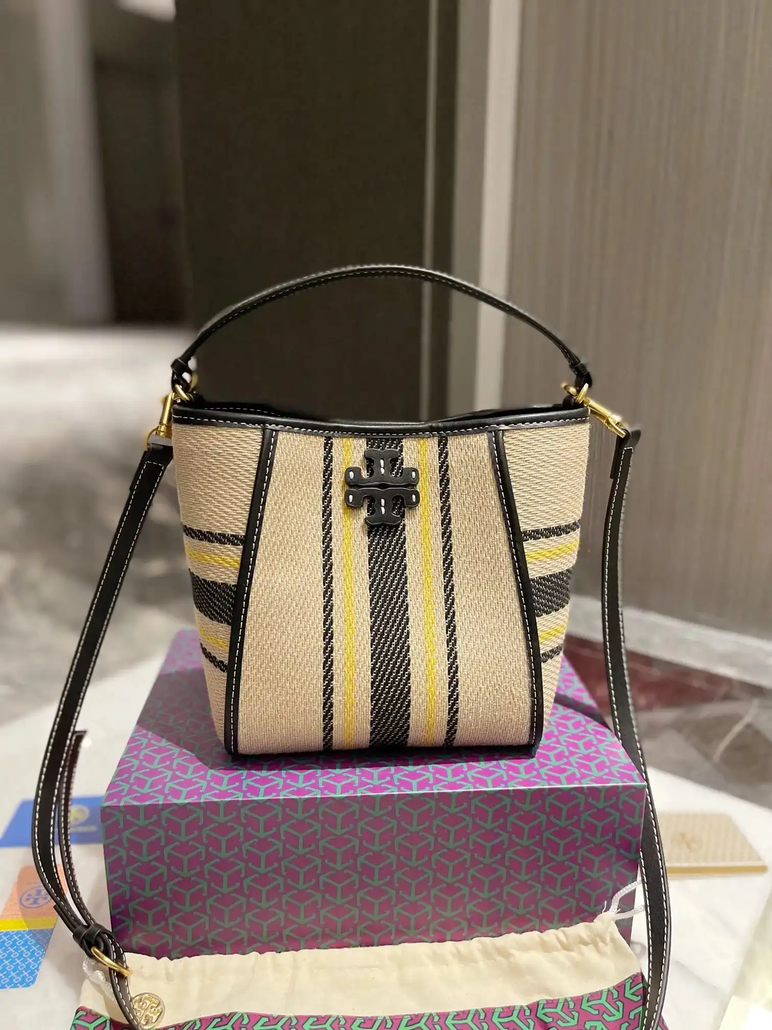 Tory Burch Bucket Bag