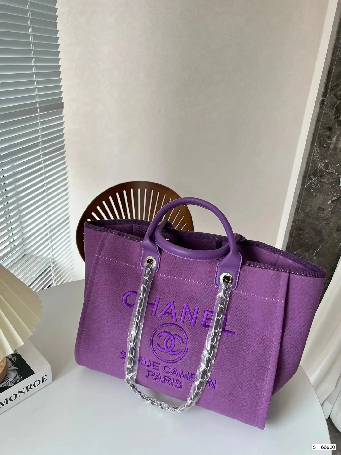 Chanel Tote Bag [12 Styles]