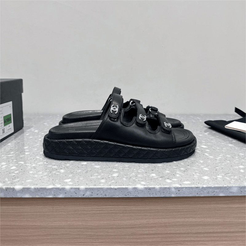 Chanel Slippers [3 Styles]