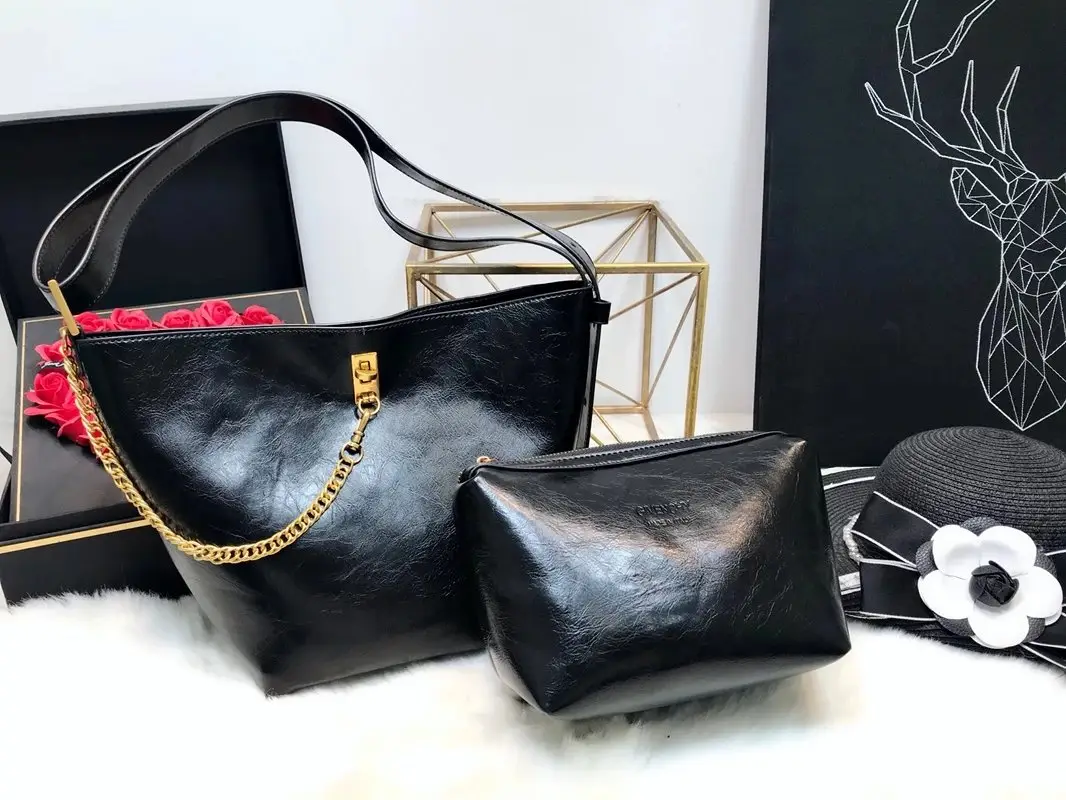 Givenchy Crossbody Bags [13 Styles]