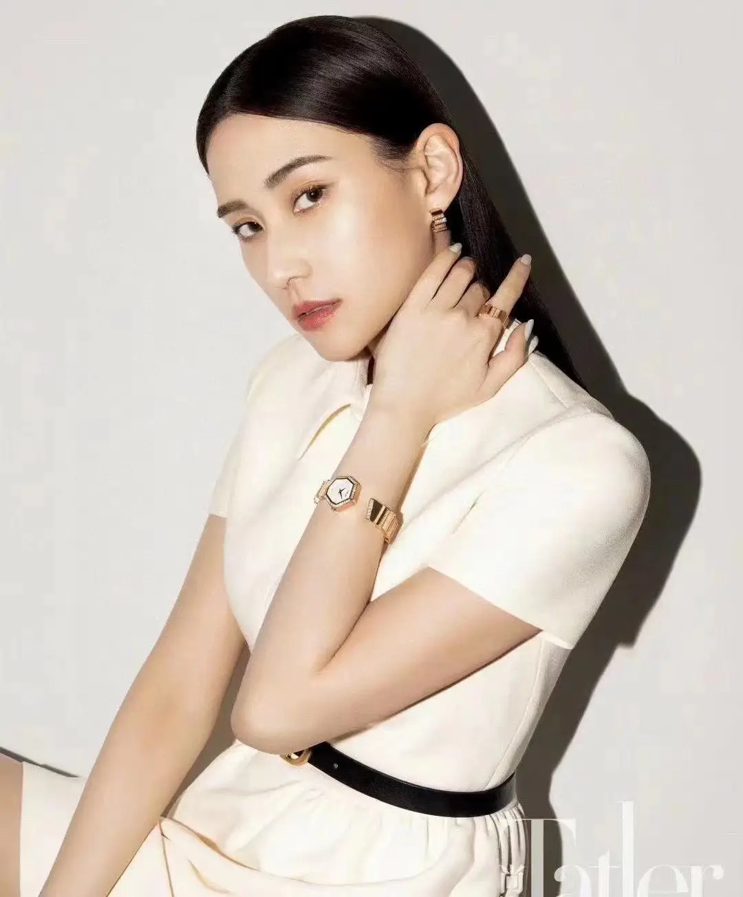 Dior women’s quartz watch image 1