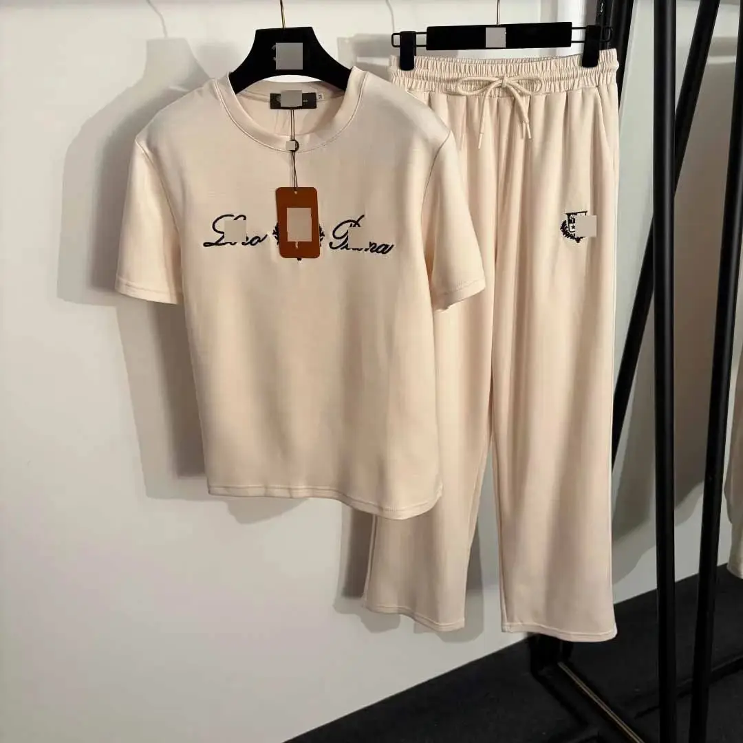 Design Casual Set [3 styles]