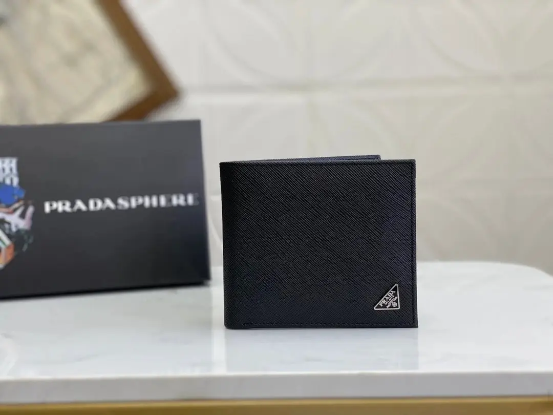Prada Handbags [11 styles]