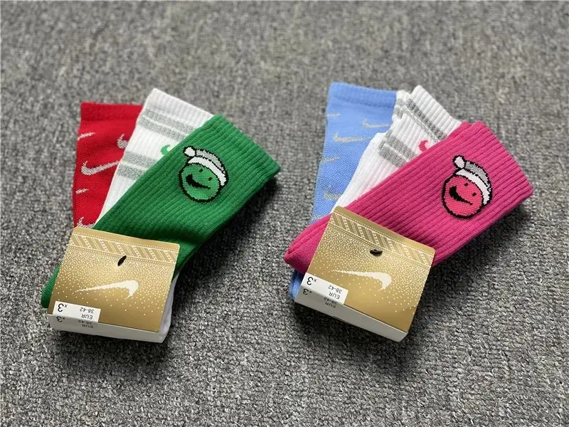 Nike Socks [2 styles]